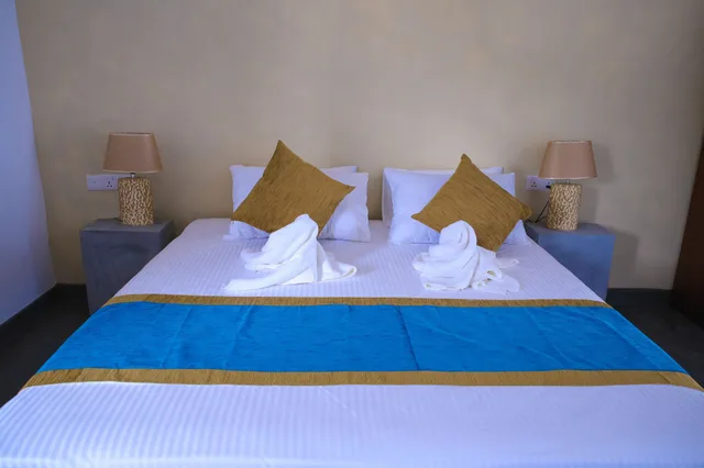 غرفة فاخرة بسرير كوين بإطلالة على الشاطئ بـ3 غرف نوم للمدخنين، Hotel Star White Negombo 5/7