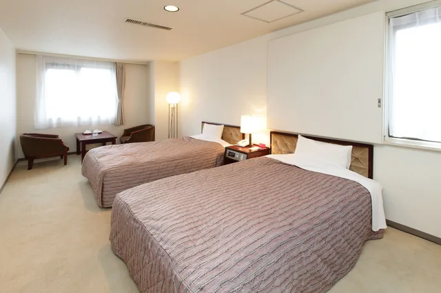 غرفة بسريرين منفصلين للمدخنين، Hotel Green Park 1/5