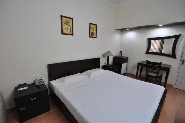غرفة قياسية بسرير مزدوج، Ymca Tourist Hostel 2/4