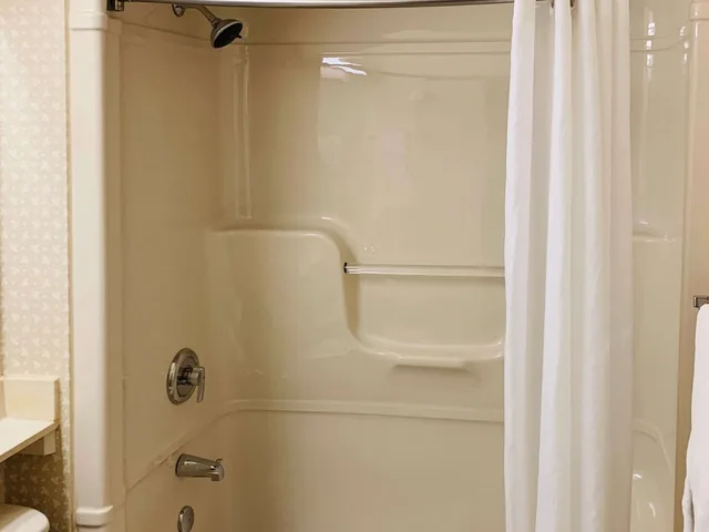 غرفة بسرير كينج، Econo Lodge Airport Ste Foy 6/6