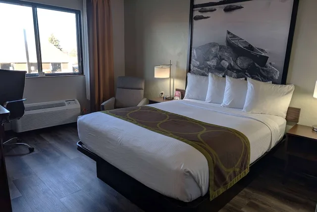 غرفة قياسية بسرير كوين، Super 8 By Wyndham Alexandria Mn 2/10