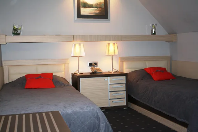 Room, Double or Twin Bed, Forest View، Garni Hotel Leopold I 2/5