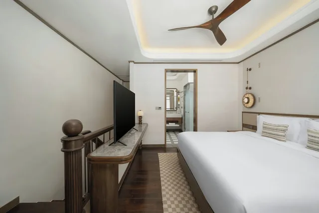 جناح دوبلكس كومفورت بسرير كينج بإطلالة على المسبح بغرفة نوم واحدة مع أريكة، Centara Grand Beach Resort Hua Hin 3/9