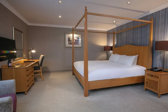 جناح جونيور بسرير كينج، Forest Pines Spa and Golf Resort 1/5