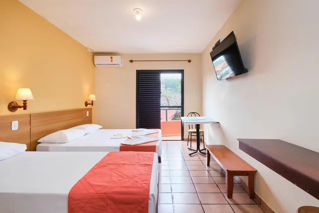 Deluxe, Quadruple, Mountain View, Hotel Ponta das Toninhas 1/3