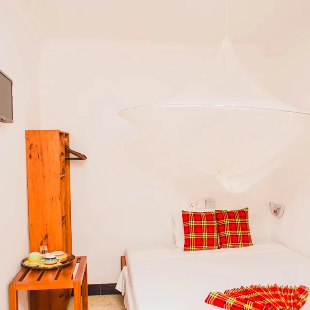 غرفة بسرير مزدوج، Stonetown View Inn 2/3