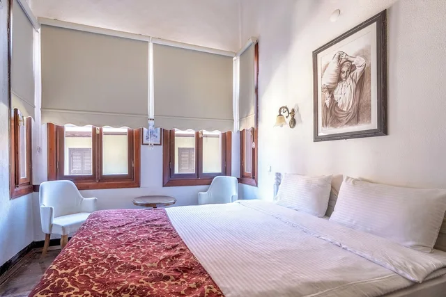 جناح عائلي بسريرين منفصلين وسريرين كوين، Atelya Art Hotel 1/9