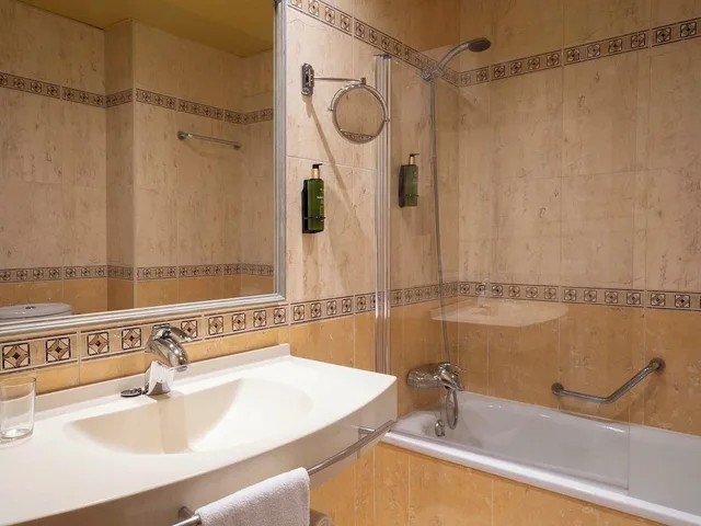 Room, Twin Beds, Murphy Bed, Balcony، Ona Palmira Paguera 9/9