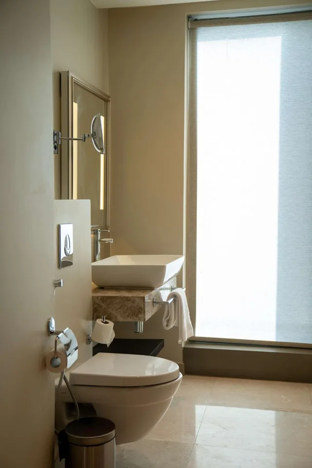 جناح بسريرين منفصلين وسرير كينج بغرفتي نوم، Hilton Amman 10/10