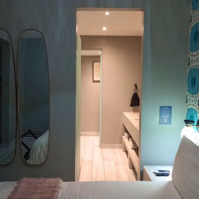 غرفة أساسية بسرير كينج، Tropica Beach Hotel 4/4