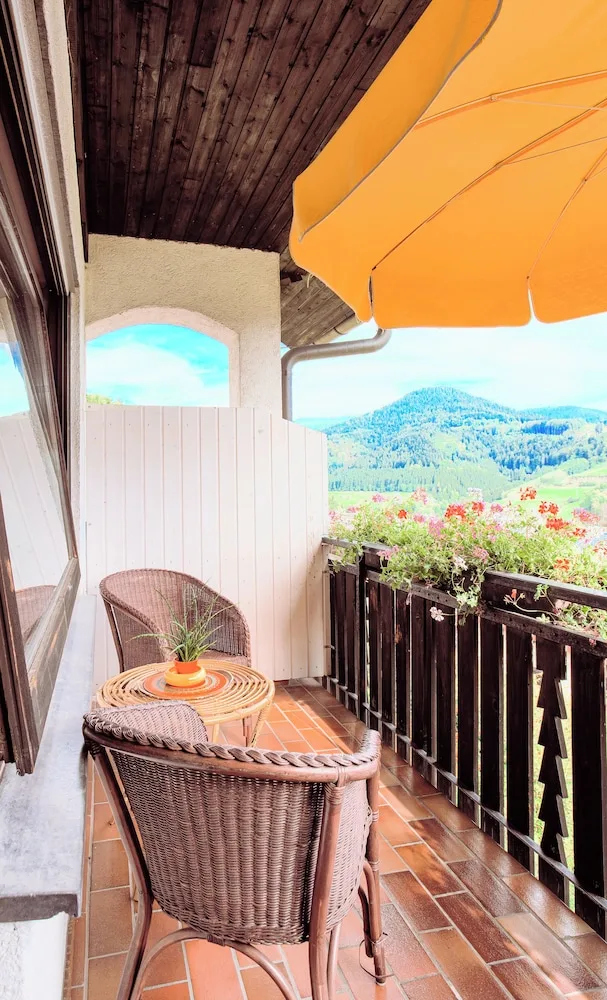Hotel Schauinsland، أوبركيرش 27/40