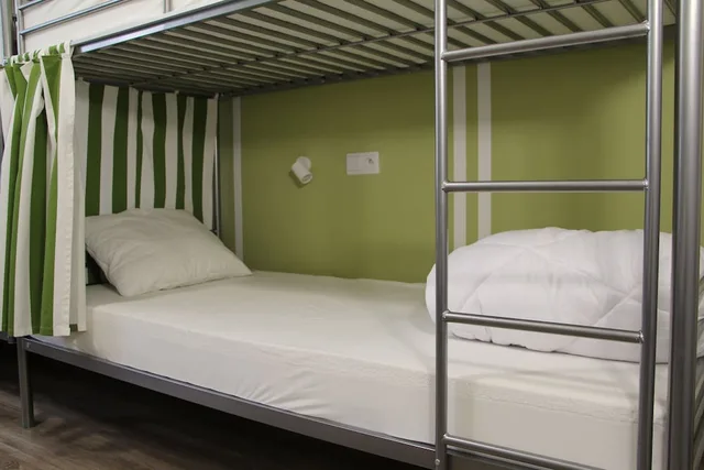 سكن مشترك بأسرّة بطابقين للرجال، Lorf Hostel&Coffee 1/2