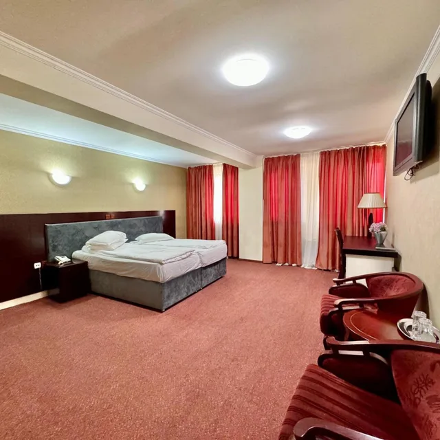 استوديو بسرير كينج، Hotel Helin Aeroport 5/10