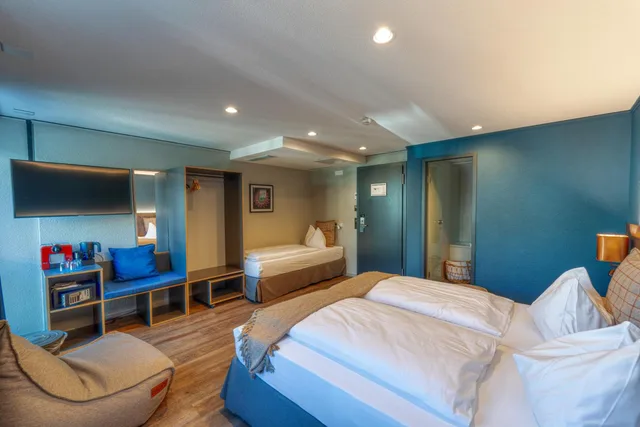 غرفة ثلاثية، THE HEY HOTEL INTERLAKEN 8/10