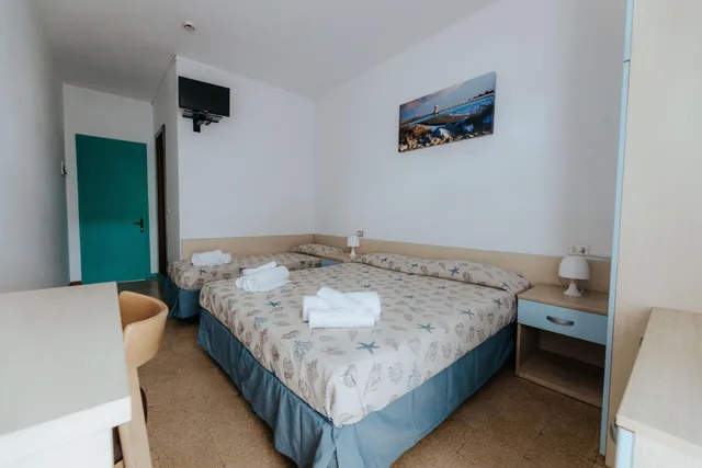 غرفة أساسية ثلاثية، Villa Franca 6/8