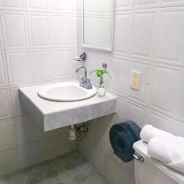 غرفة قياسية رباعية، Hotel Trevi 8/10