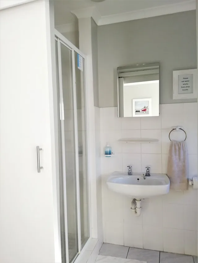 غرفة بسريرين منفصلين، Blouberg Dolphin Inn 6/6