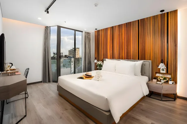 Deluxe, Double Bed, Partial River View, HAIAN Riverfront Hotel 1/4