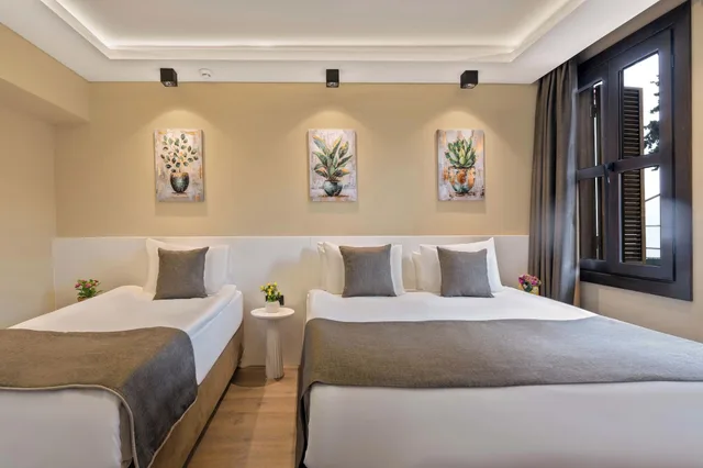 غرفة أساسية ثلاثية، Route Hotel Kaleici 2/5