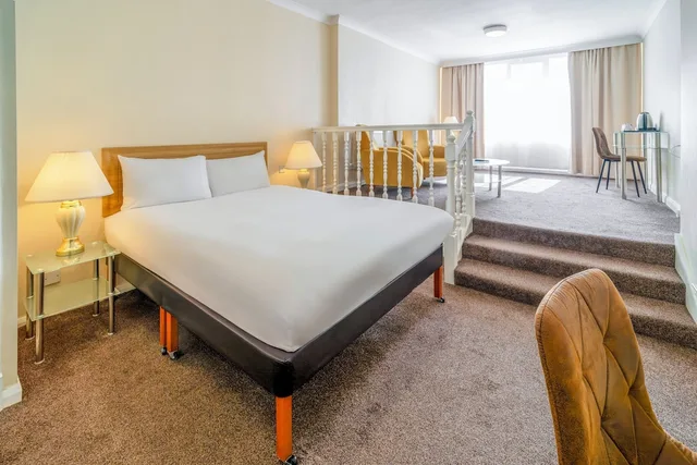 جناح سوبيريور بسرير مزدوج، Britannia Hotel Manchester 2/3