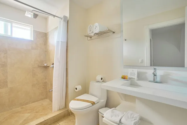 غرفة عائلية بسريرين كوين بإطلالة على المسبح، Tamarindo Diria Beach Resort 8/9