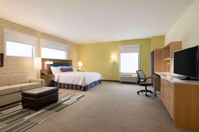 استوديو بسرير كينج، Home2 Suites By Hilton Clarksville/Ft. Campbell 2/3