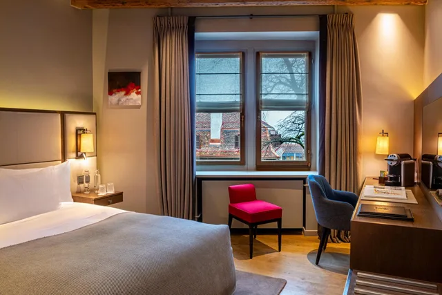 غرفة ديلوكس بسرير كوين، Hotel Les Armures 6/10