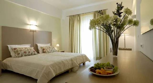 غرفة بسرير مزدوج أو سريرين منفصلين بإطلالة على البحر، Kythea Resort 5/7