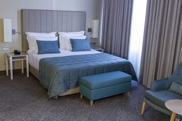 غرفة قياسية بسريرين منفصلين، Montebelo Girassol Maputo Hotel 2/6