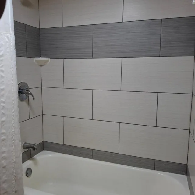 Room, King Bed, Howard Johnson 9/9