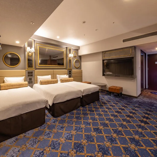 غرفة سوبيريور ثلاثية في طابق مرتفع، Hotel Keihan Universal Tower 1/3