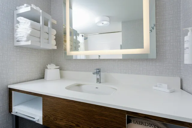 غرفة بسرير كينج لذوي الإعاقة، Hampton Inn Jacksonville Downtown I 95 3/5