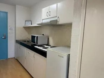 One Bedroom Loft Apartment، Atrium Hotel Mandurah 2/2