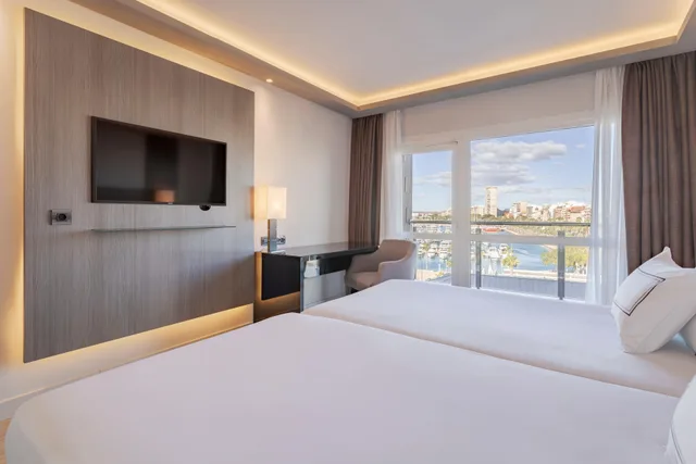 جناح جونيور بسرير مزدوج، Melia Alicante 5/10