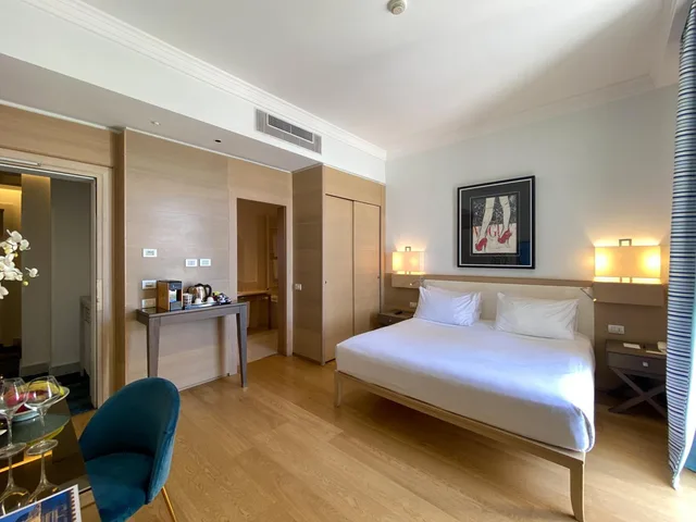 غرفة ديلوكس بسرير مزدوج أو سريرين منفصلين بشرفة، Grand Hotel Alassio Beach & SPA Resort 3/3