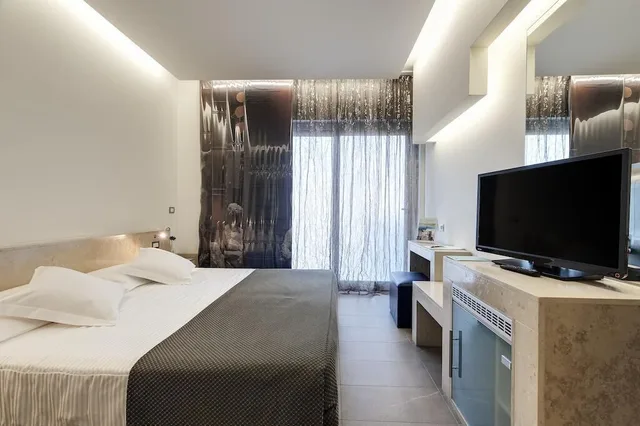 Standard, Single, Single Bed, Balcony, Aran Blu 3/6