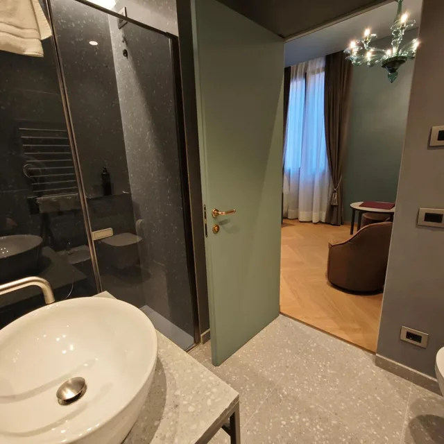 Charming, Double or Twin Bed, Sofa، Campiello Hotel 4/10