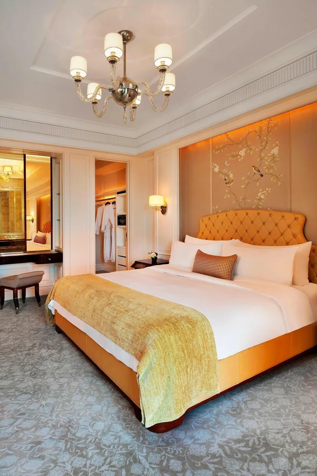 St Regis, Suite, King Bed, Garden View، The St Regis Singapore 1/8