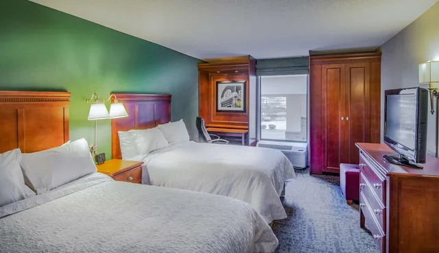غرفة بسريرين مزدوجين، Hampton Inn Washington, PA 2/6