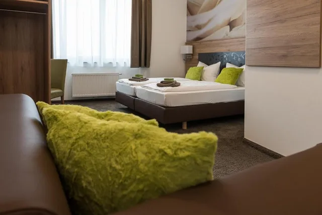 غرفة ديلوكس مفردة بسرير مزدوج، The Outlet Hotel 1/1