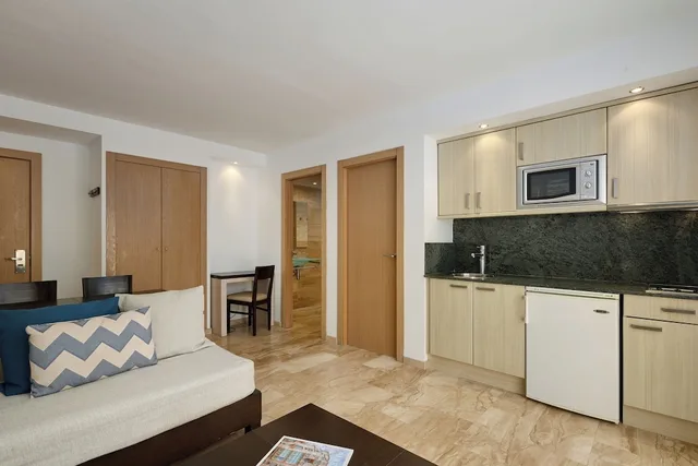 1 Bedroom, Family, Apartment, Twin Beds, Sofa, Terrace, Grupotel Dunamar 7/8