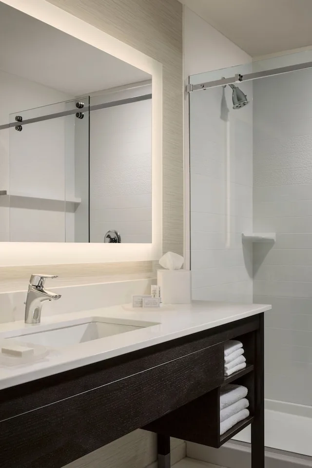 استوديو بسرير كينج مع أريكة، Fairfield Inn Suites Waterbury Stowe 4/4