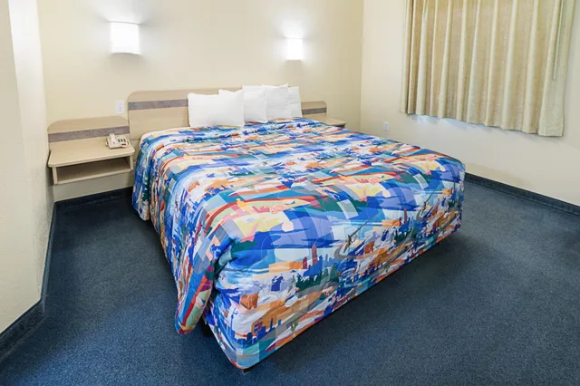 غرفة بسرير كينج، Motel6 Weatherford, TX 5/10