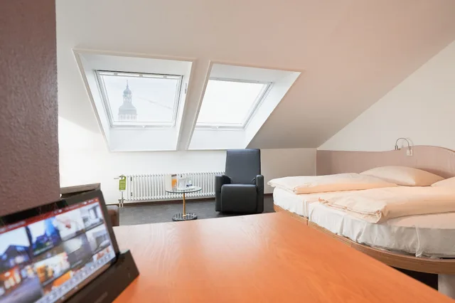 Apartment, King Bed, Sofa, Stadthotel Engel 3/4