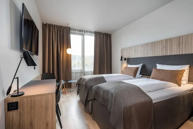 Standard, Twin Beds, Quality Hotel Airport Vaernes 1/3