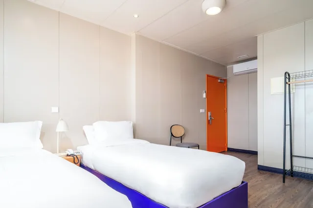 غرفة بسريرين منفصلين، Istay Hotel Porto Centro 1/4