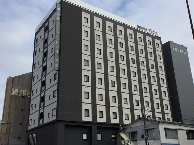 غرفة عائلية بسرير مزدوج للمدخنين، Shizutetsu Hotel Prezio Numazu 1/1