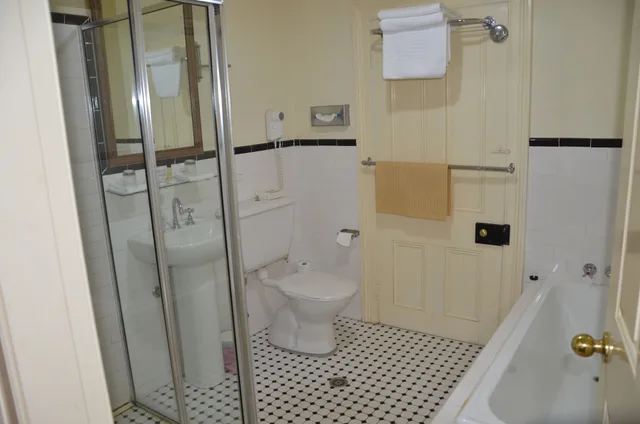 غرفة ديلوكس بسرير كوين، LEURA HOUSE 10/10