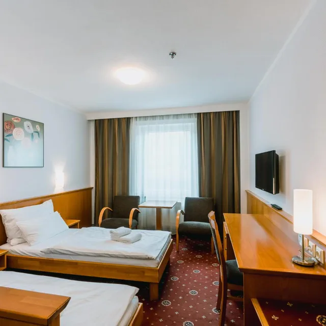 غرفة بسرير مزدوج أو سريرين منفصلين، BEST WESTERN HOTEL PRACHARNA 1/10