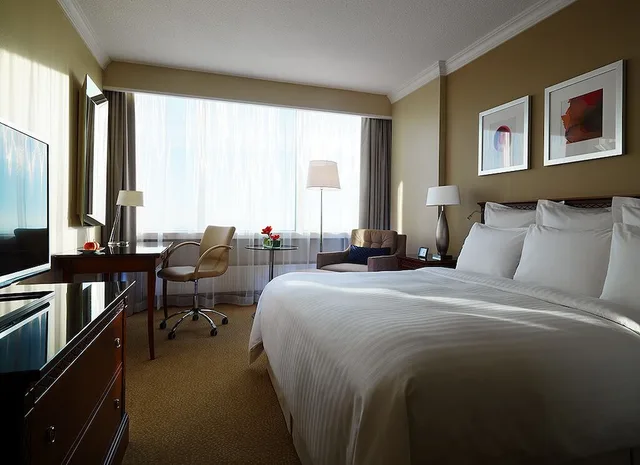 غرفة ديلوكس بسرير كينج في طابق مرتفع، Warsaw Presidential Hotel 1/3